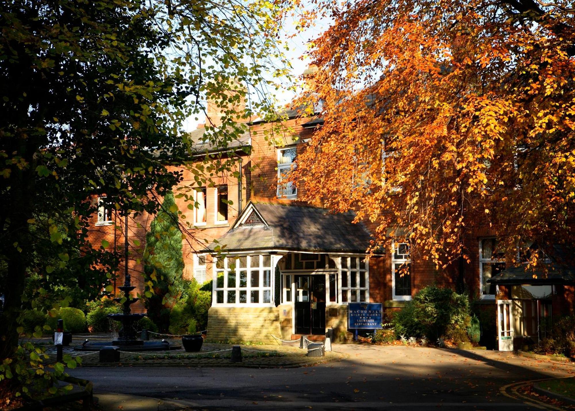 Macdonald Kilhey Court Hotel Wigan Exterior foto